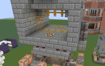 commandblock based redstone door (5 by 3 pistons)